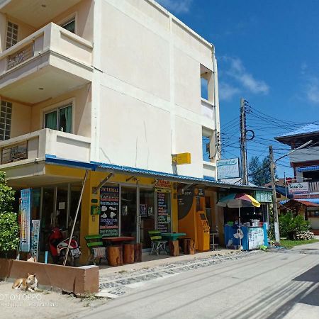 พีช เกสเฮ้าส์ Hotel หาดริ้น ภายนอก รูปภาพ