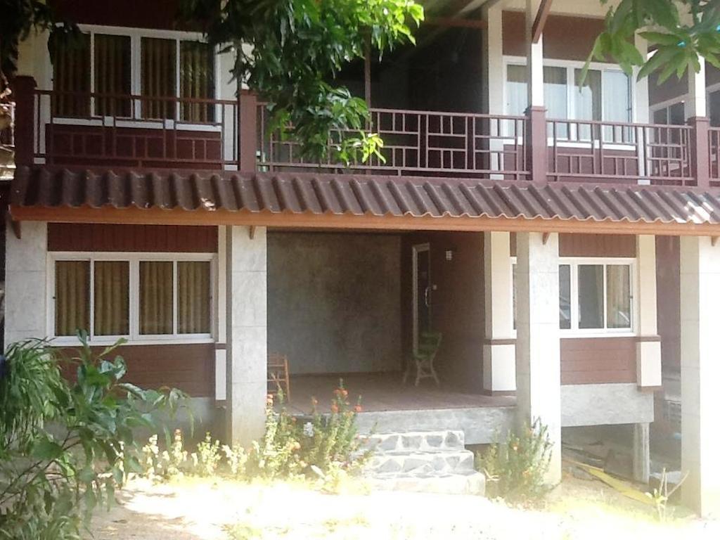 พีช เกสเฮ้าส์ Hotel หาดริ้น ภายนอก รูปภาพ